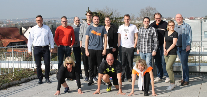 Personen der BITE AG geben sich sportlich