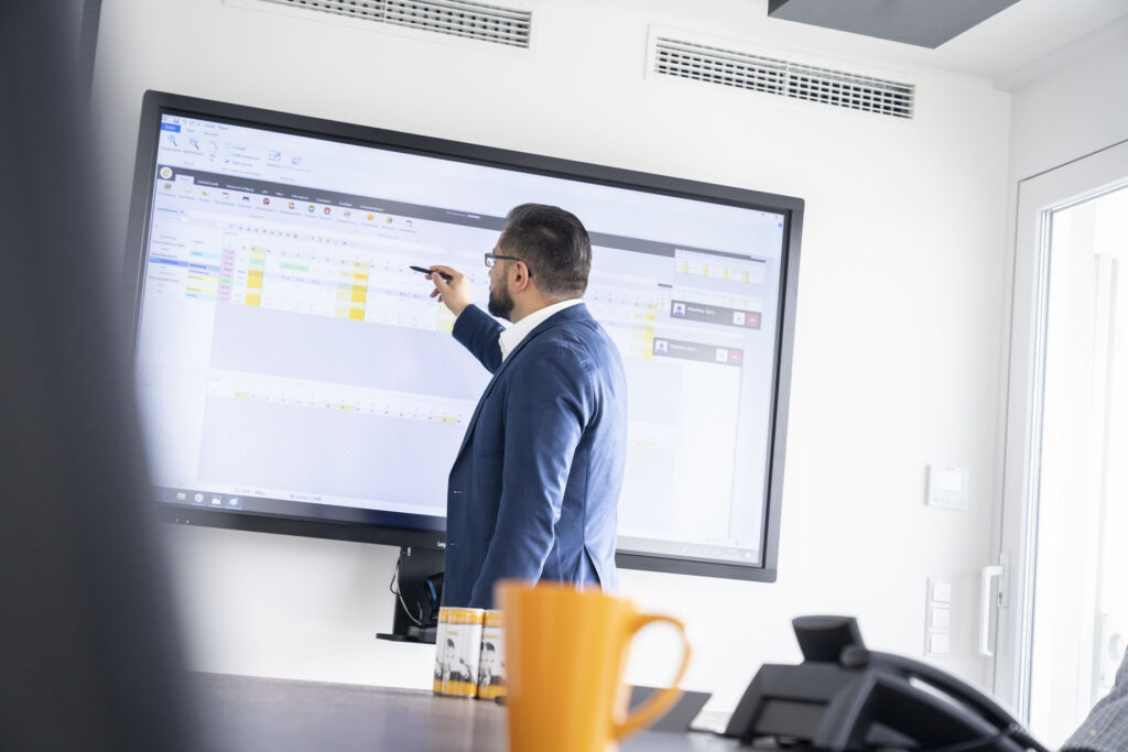 Arbeiten mit DISPONIC am Touchpad
