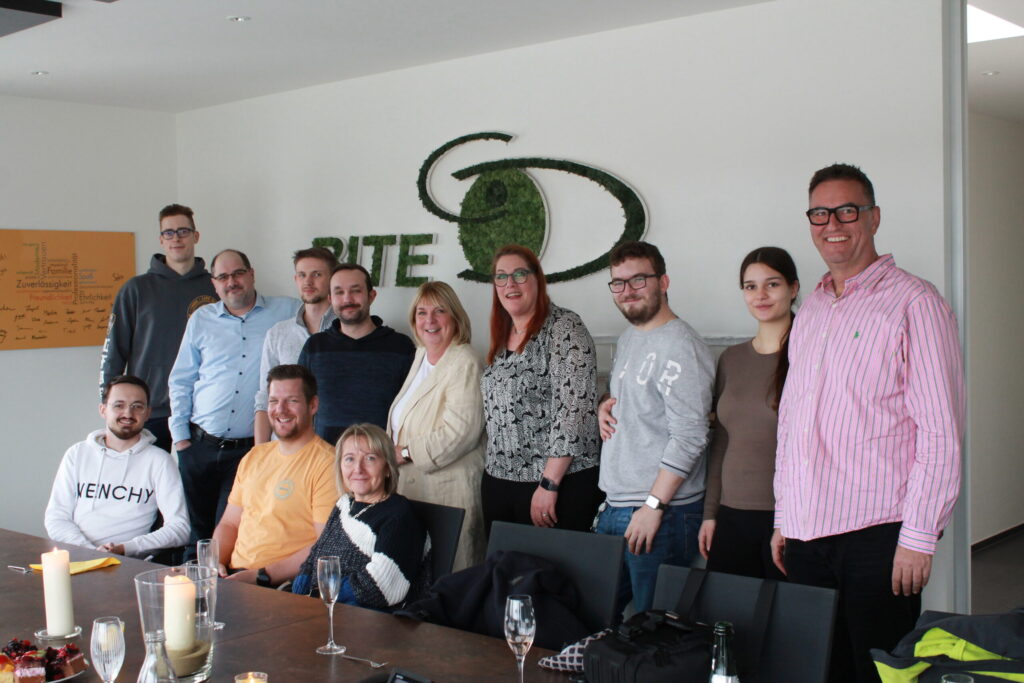 BITE AG Mitarbeiter feiern Unternehmenszugehörigkeit von 5 Jahren